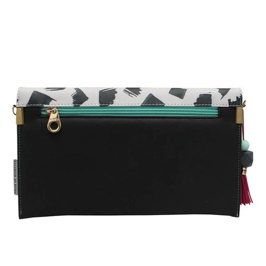 Pochette perlée à grandes feuilles