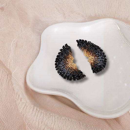 Ginkgo Leaf Stud Earrings (Black)