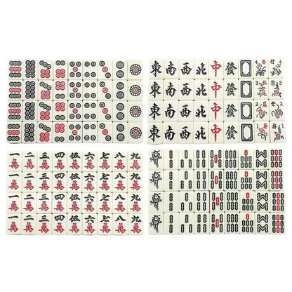 Ensemble de backgammon et d'échecs marron